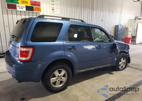 2009 Ford Escape Xlt z USA, uszkodzony, nr VIN 1FMCU93G39KB70719
